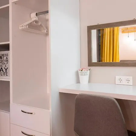 & Beautiful - Perfect Location By Flat Mаnager Appartement Sofia