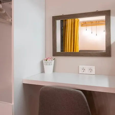 & Beautiful - Perfect Location By Flat Mаnager Appartement Sofia